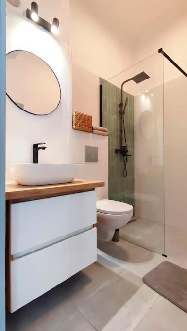Isac 15 Central Apartment Cluj-Napoca Eksteriør bilde