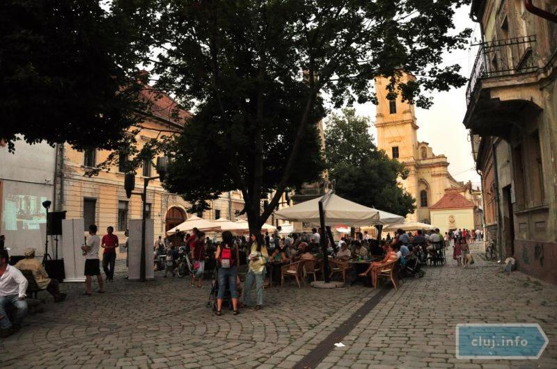 Isac 15 Central Apartment Cluj-Napoca Eksteriør bilde